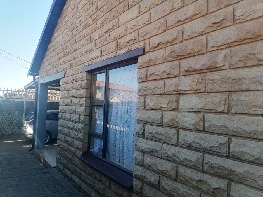 3 Bedroom Property for Sale in Grasslands Free State